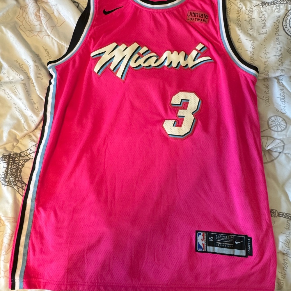 Nike Miami Basketball Jersey - Dwayne wade sz xl